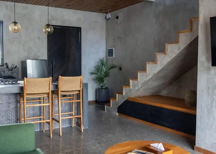 Stylish And Cozy With Plunge Pool Ferienhaus Canggu