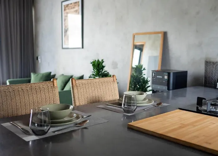 Stylish And Cozy With Plunge Pool Ferienhaus Canggu
